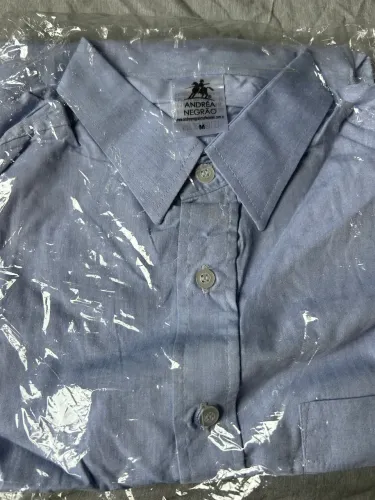 Camisa social a luz claro tamanho M
