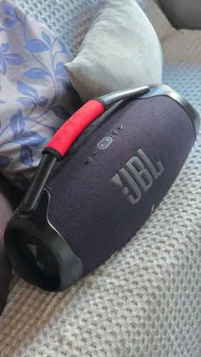 JBL bombox 3 