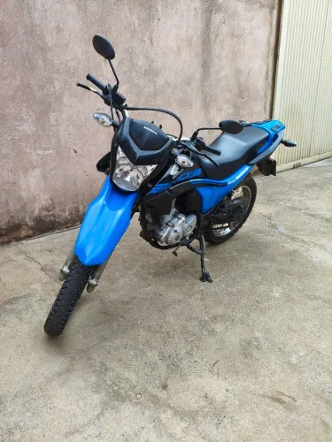 Bros 160 impecável