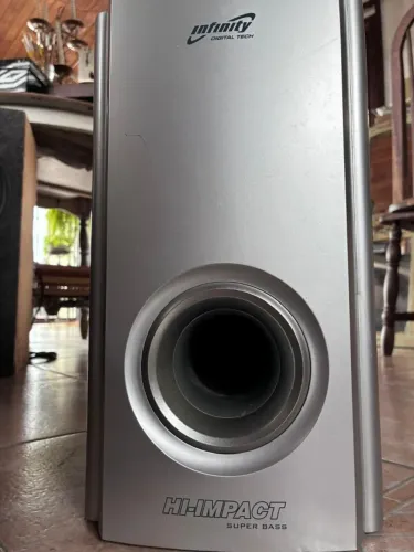 Caixa subwoofer Home Theater 