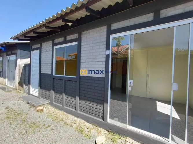 Aluguel: Casa com 2 dormitórios Gravatá, Navegantes 50m²