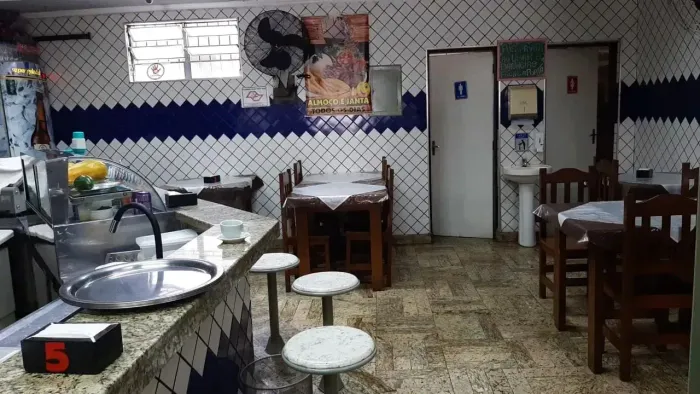 Restaurante e Lanchonete a la carte em Guarulhos. Ref: 2004