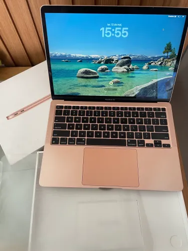 MacBook Air M1 gold (caixa original)
