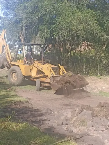 Retroescavadeira 580H