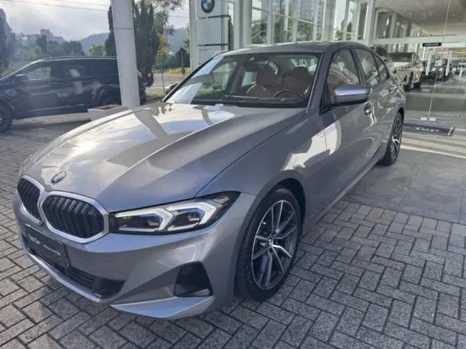 BMW 320I A 2.0 Turbo/activeflex 16V 184cv 4P 2024