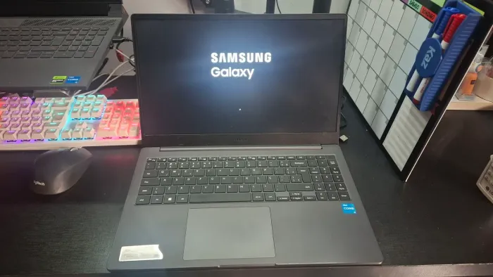 Notebook Galaxy Book 2 - i3 12a Geracao