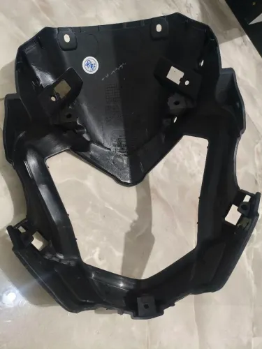 Carenagem frontal farol Bajaj Dominar 400