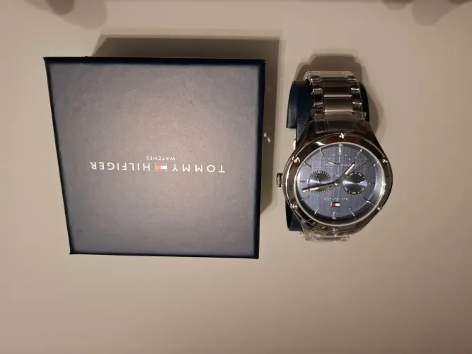 Relógio Tommy Hilfiger novo