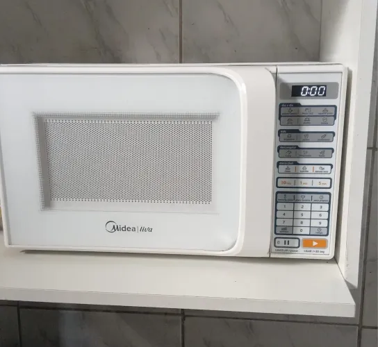 Microondas midea 22l