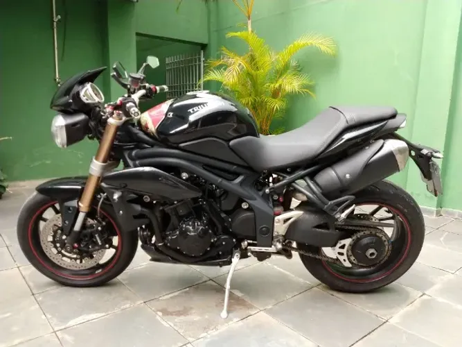 Triumph Speed 2015 Triple 1050i
