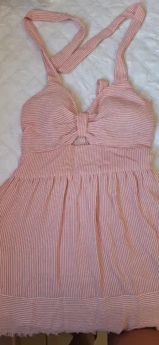 Vendo 2 vestidos em algodão, com ajuste nas alças lindos e muito confortáveis.