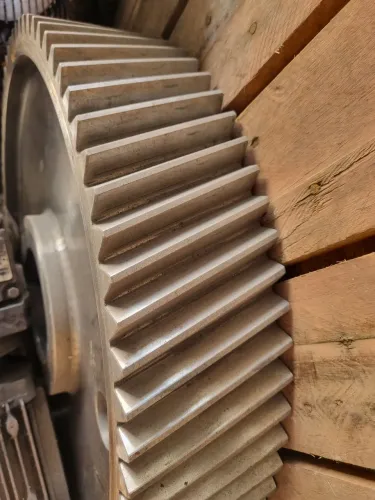 Engrenagem 600 mm de diâmetro 