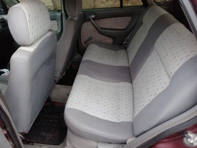 Volkswagen Gol Geração II 1.0 16V 70cv MI Gasolina Mec. (1000) 2P 1999