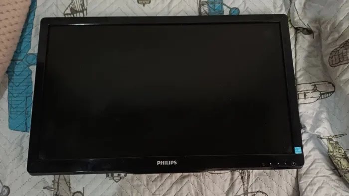 Philips 226V4L ? Full HD
