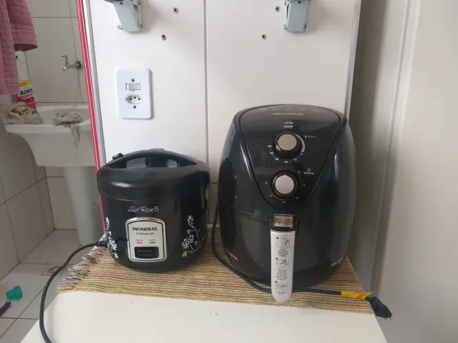 Panela de arroz e air fryer