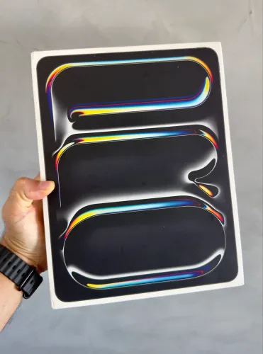 iPad Pro M5 Tela 13Pol. 256GB (Lacrado)