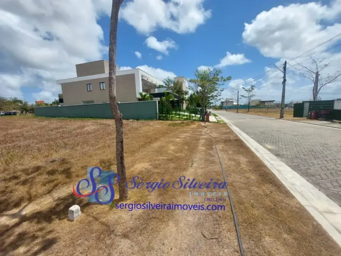 Lote em localização privilegiada com 460,95m²