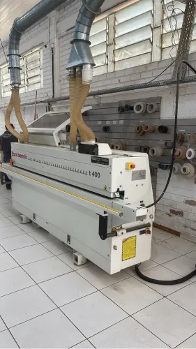 Coladeira de bordas SCM T400 automático 