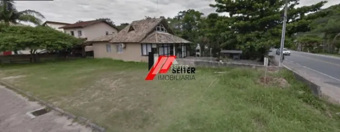 Terreno à venda em Florianópolis-SC Armação do Pântano do Sul 226m2 de área!