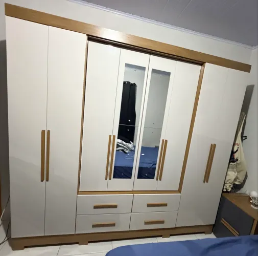 Guarda roupa