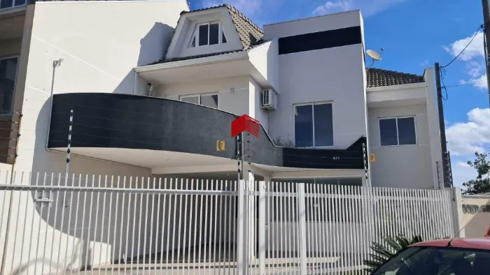 Sobrado com 170,79m² 3 quartos, à venda, no bairro Ouro Fino em São José dos Pinhais