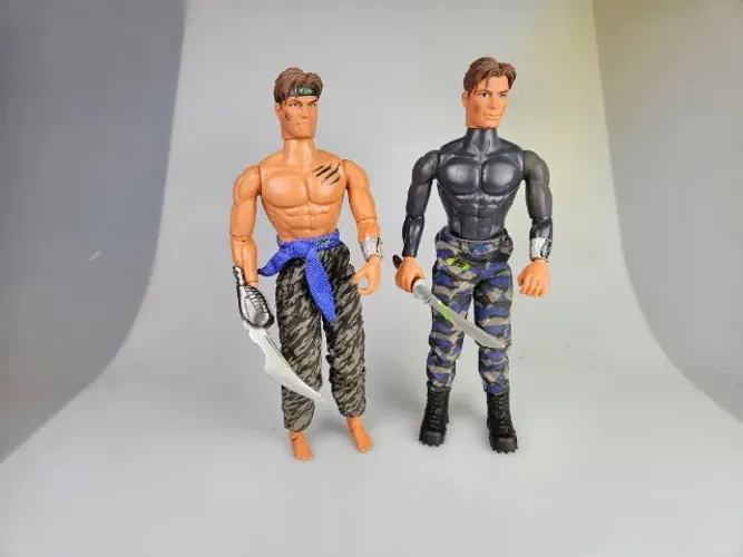 2 Bonecos MAX STEEL do ano 2000 - Brinquedos de Colecionador inteiros e conservados
