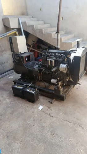 Gerador STEMAC 55/50 kVA (55kVA/50kVA)