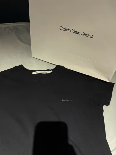 CAMISETA CK NOVA!