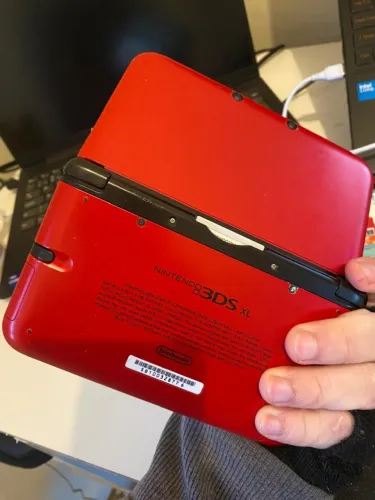 Nintendo 3DS XL - Vermelho Red