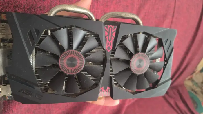 Vendo placa de vídeo GTX 950
