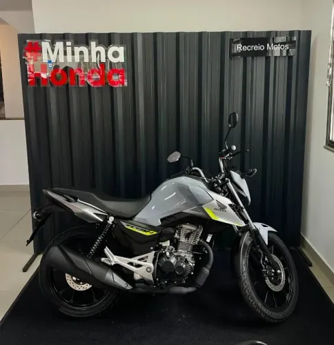 SUA CG160 TITAN ESTÁ TE ESPERANDO NA RECREIO MOTOS!!