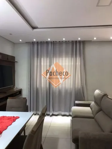 Sobrado em Condomínio na Cidade Patriarca, 3 dormitórios (1 suíte), 2 vagas, 128m², R$520.