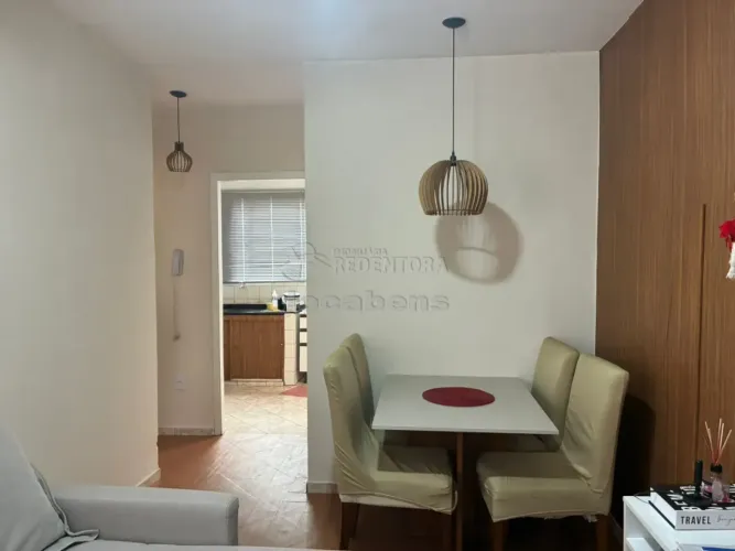 Apartamento com 2 dormitórios e 1 vaga de garagem