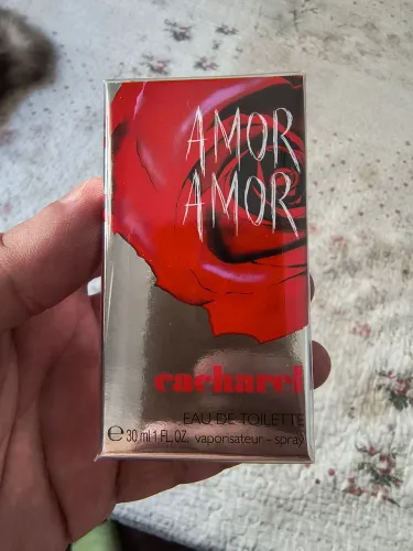 PERFUME AMOR AMOR CACHAREL