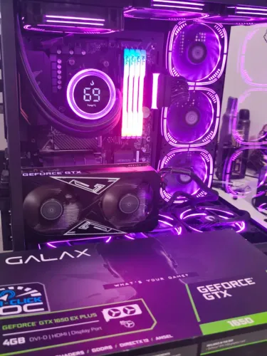 Placa de video Gtx 1650 4gb Galax