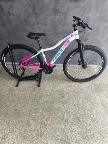 Bicicleta aro 29 feminina Tam. 15 Absolute Hero - Nova