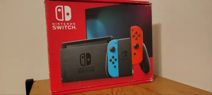 Nintendo Switch V2 32GB Standard com 256GB - Desblo