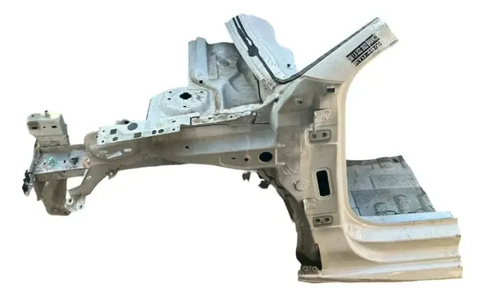 Caixa Roda Longarina Esquerda Motorista Peugeot 208 2023/24 Branco
