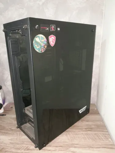 Gabinete DarkFlash Phantom