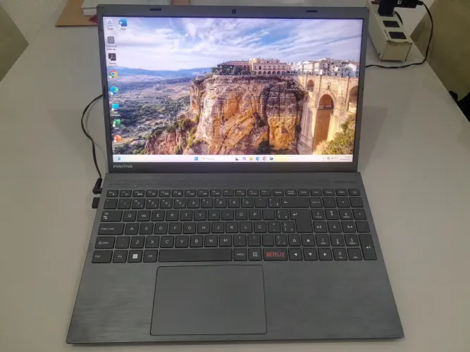 NOTEBOOK EM BOM ESTADO