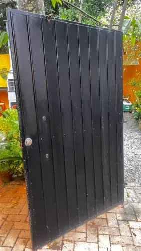 Portão galvanizado