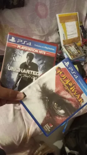 God of war e Uncharted ps4