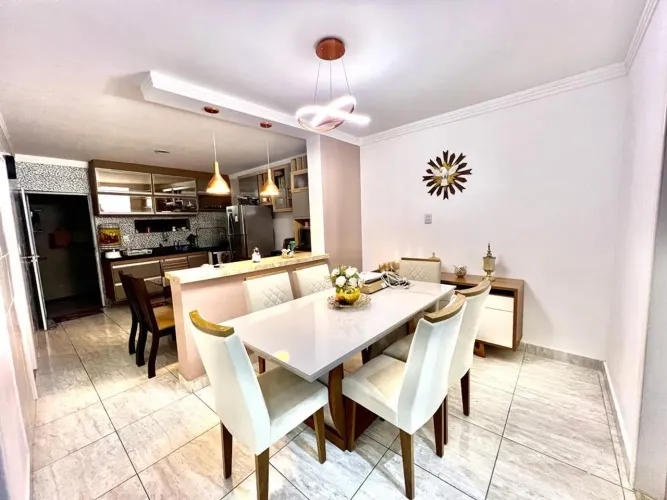 Casa no Eduardo Gomes perto da Ufs - São Cristóvão rosa elze