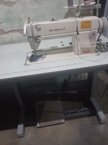 Maquina d costura