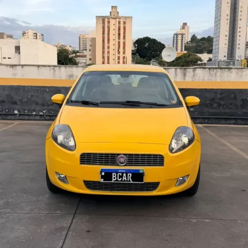 Fiat Punto Sporting Dualogic 1.8 Flex 16V 5P 2011
