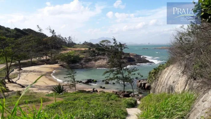 Terreno residencial à venda, Praia da Costa, Vila Velha.