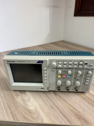 Osciloscópio Tektronic