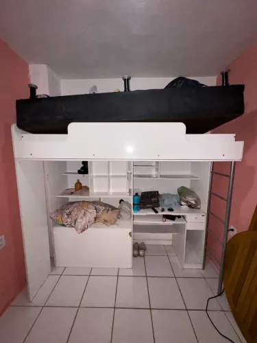 Cama beliche escrivaninha penteadeira