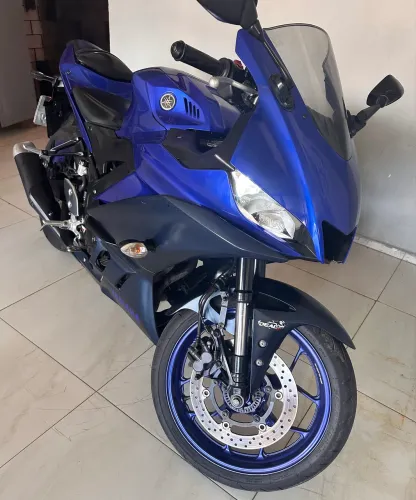 Yamaha YZF R3 321cc ABS 2023 - 37.961 KM - Pneus Novos - Impecáve