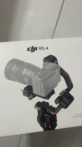 Estabilizador DJI Rs 4 Preto Profissional Capacidade De Até 3k Preto
